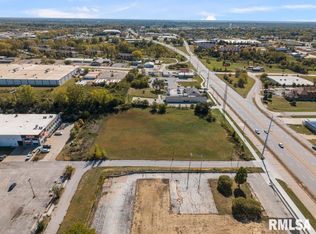 6109 N Brady St, Davenport, IA