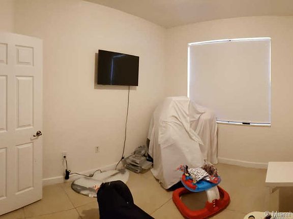5th image of 10461 NW 61st St #0