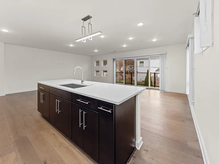 462 W Stadium Blvd #1 — Photo 44
