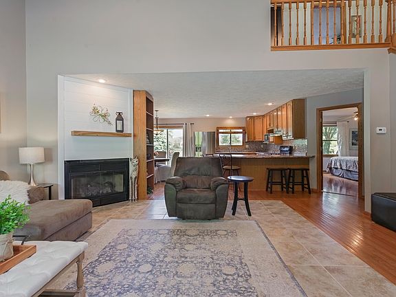 4th image of 1504 Ironwood Cc Dr #A