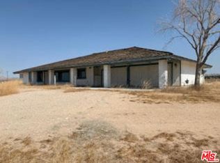 15835 Central Rd, Apple Valley, CA 92307