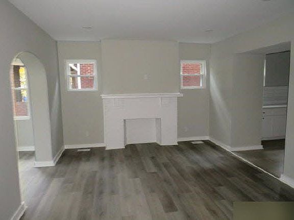 5th image of 7155 Penn Ave