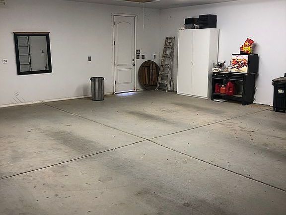 4th image of 2199 E Lone Star Dr