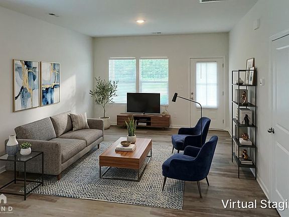 2nd image of 2229 Beauty St