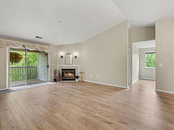 5th image of 7343 Ridgepoint Dr APT 310