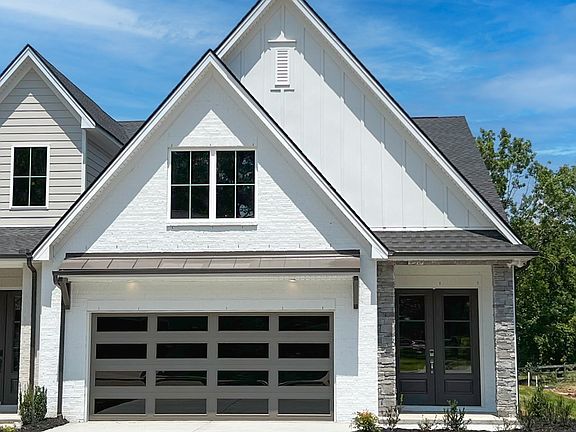 4th image of 3053 Wiltshire Park Pl