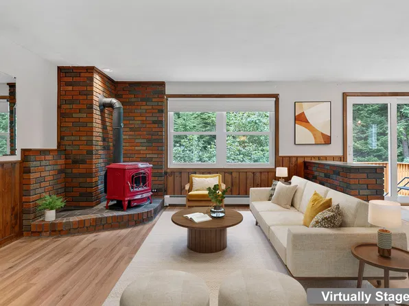 76 Rayville Road, Otisfield, ME 04270