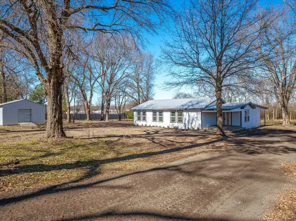 1310 Vz County Road 1803, Grand Saline, TX 75140