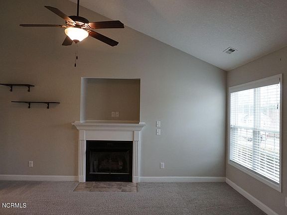 5th image of 407 Sundown Court