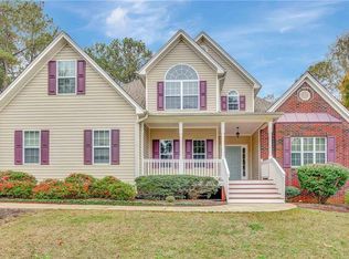 172 Whisper Creek Dr, Senoia, GA 30276