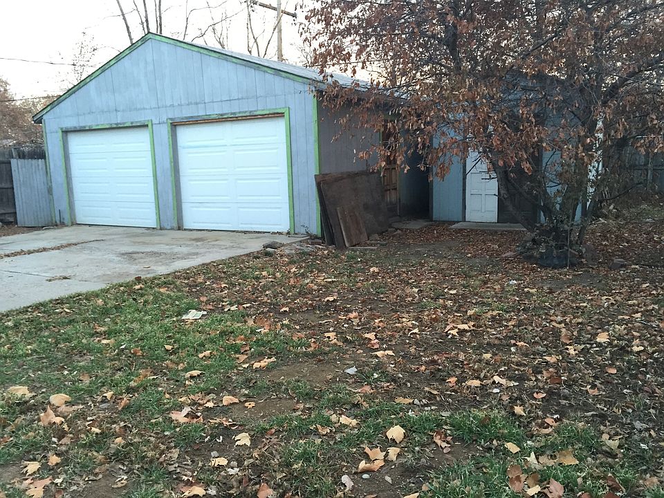 2nd image of 5410 E 66th Way
