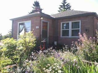 1719 NE 88th St, Seattle, WA 98115