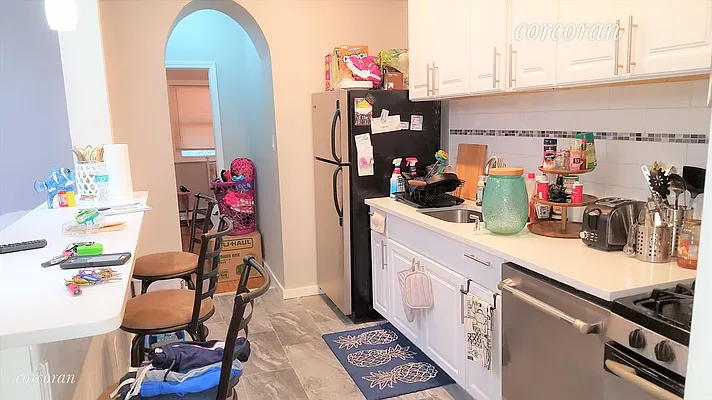 Rented by Corcoran | media 27