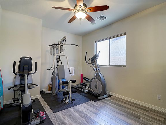4th image of 17609 W Evans Dr