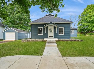 204 Ely St, Walker, IA 52352