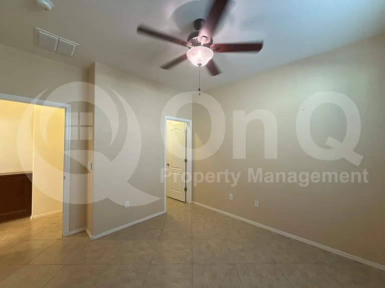 12075 N Golden Mirror Dr — Photo 16