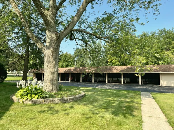 623-1211 N 1st St, Dekalb, IL 60115