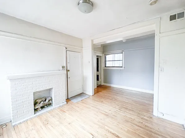 841 W Cornelia Ave #843-1S, Chicago, IL 60657