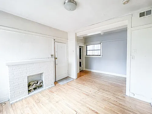 841 W Cornelia Ave #843-1S Photo 1