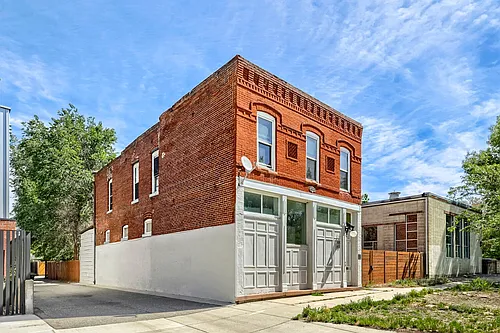 415 W 4th Ave Photo 1