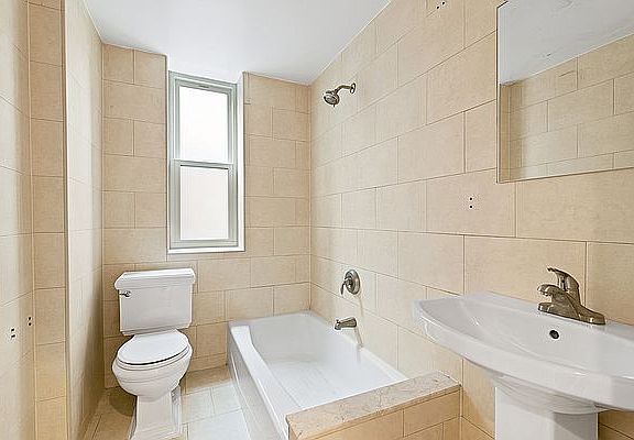 3rd image of 1274 5th Ave APT 504