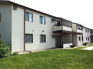 2120 Valleyhigh Dr NW #C203, Rochester, MN 55901