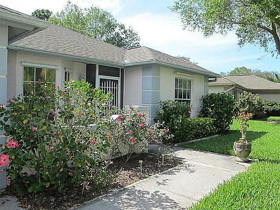 2nd image of 265 Park Forest Blvd