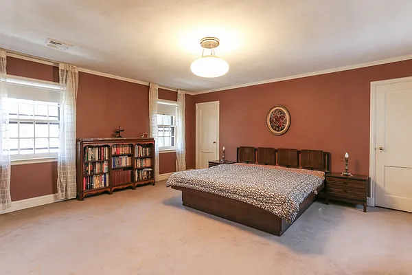 Sold by Terrace Sotheby's International Realty | media 6