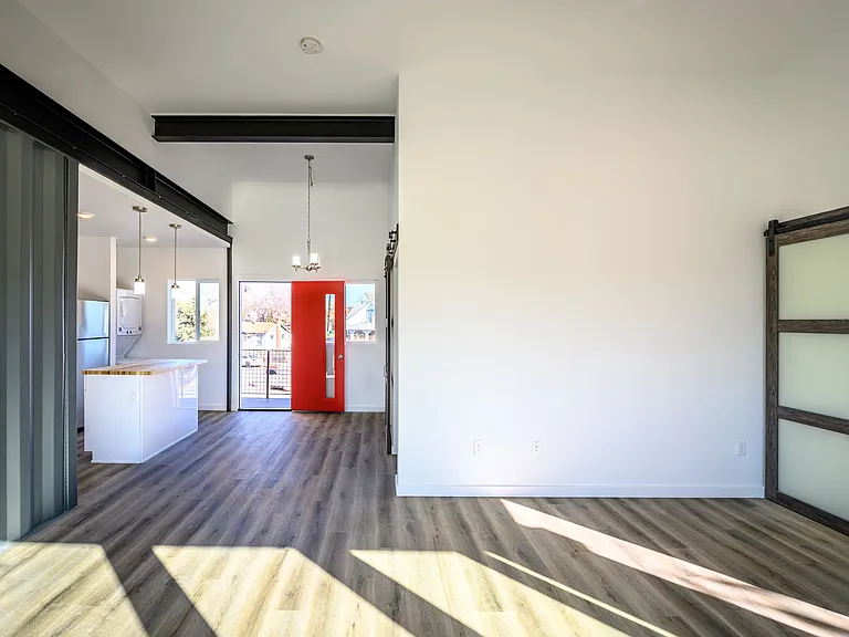 451 Holcomb Ave — Photo 13