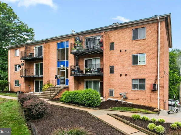 3408 25th St S APT 8, Arlington, VA 22206