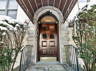 240 Alpine Place #2B, Tuckahoe, NY 10707