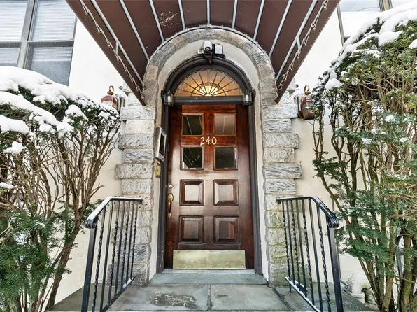 240 Alpine Place #2B, Tuckahoe, NY 10707