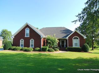 205 Highgrove Cir, West Columbia, SC 29170
