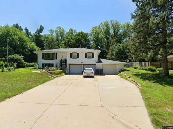 7905 Meredith Ave, Omaha, NE 68134