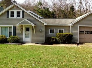1655 Cobham Park Rd, Warren, PA 16365
