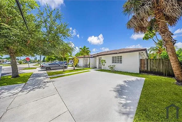 15650 NW 39th Ct #T — Photo 9