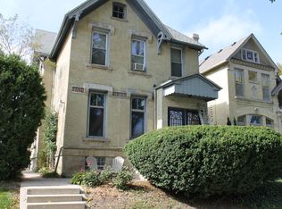 1681 N Cass St APT 3, Milwaukee, WI 53202