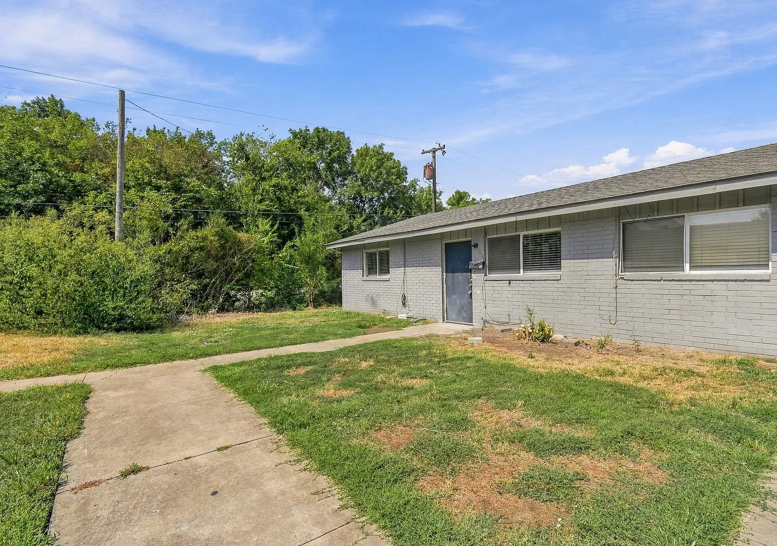 2 Bed | 1 Bath | Duplex | Tulsa — Photo 3