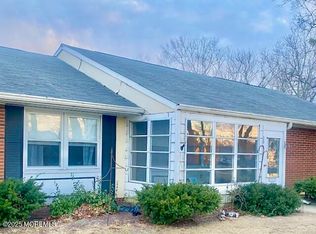 35 Cambridge Ct UNIT E, Lakewood, NJ