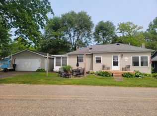 63186 W Fish Lake Rd, Sturgis, MI 49091