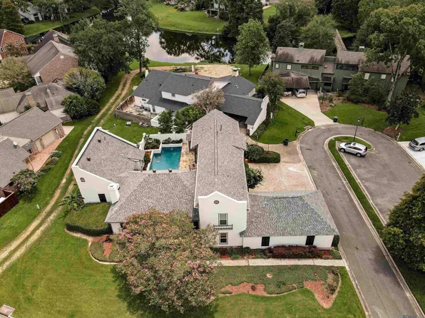 1605 Applewood Rd, Baton Rouge, LA 70808