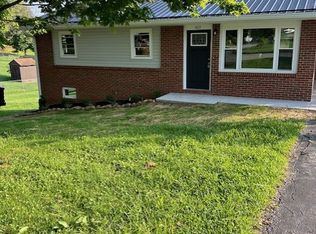 407 Dogwood Trl, Piney Flats, TN 37686