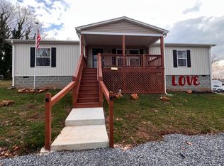 213 Depot St, Amherst, VA 24521