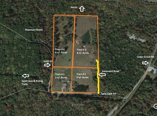 17 Sand Cave Rd, Simpson, IL 62985