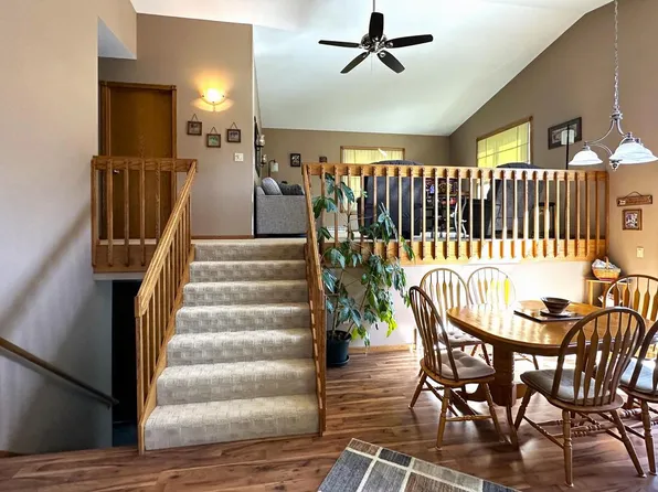 1925 Independence AVENUE, Holmen, WI 54636