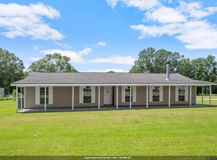 10118 Saray Dr, Denham Springs, LA 70706
