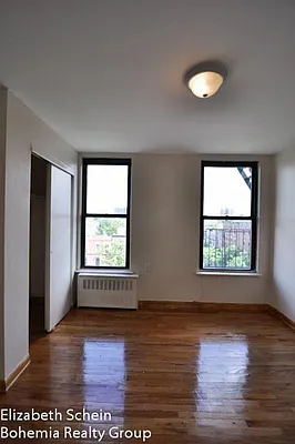 Rented by Bohemia Realty Group | media 16