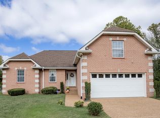 205 Queens Lane Ct, Nashville, TN 37218