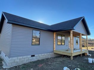 338 Fitzgerald Ln, Jamestown, TN 38556