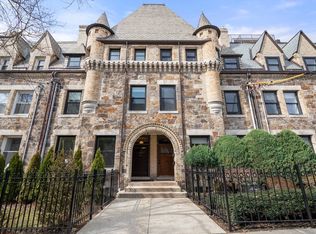 322 Tappan St #1, Brookline, MA 02445